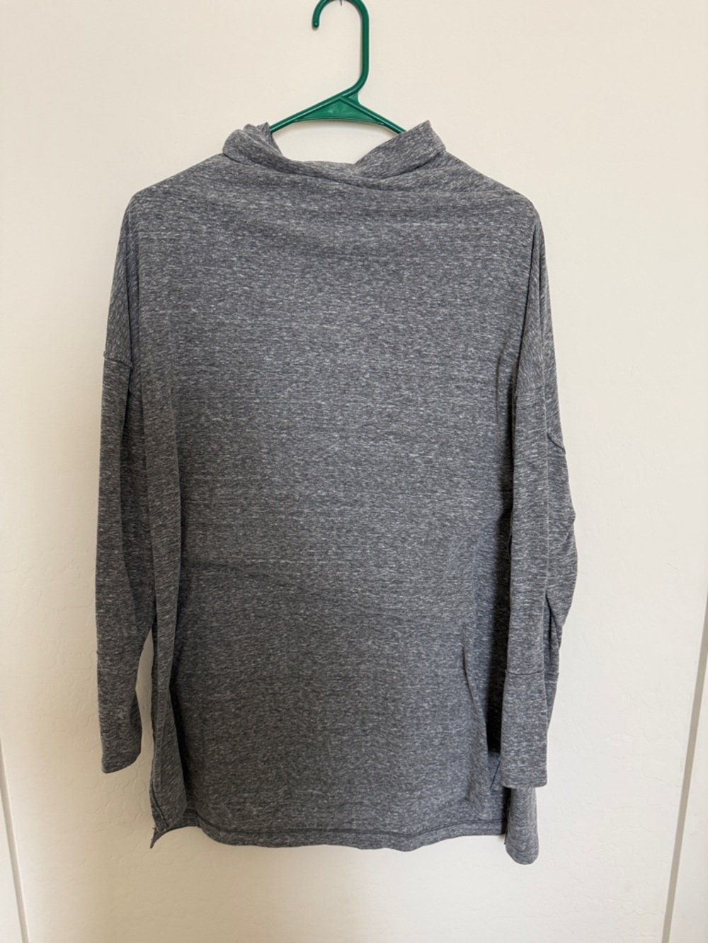 We The Free Heather Gray Pullover Hoodie Top